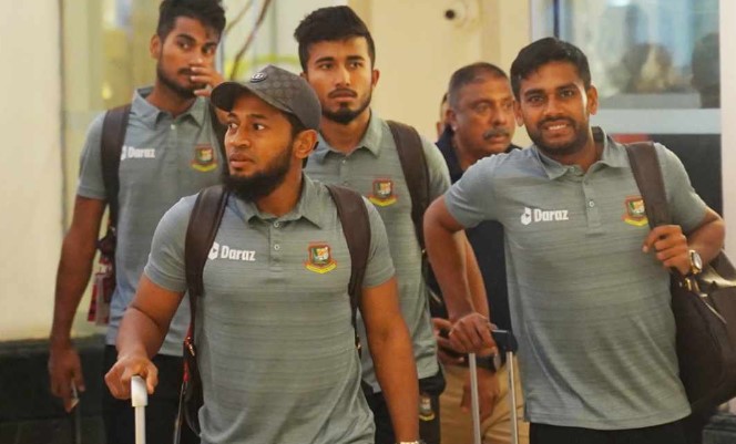 বিশ্বকাপ খেলতে বিকেলে দেশ ছাড়ছে বাংলাদেশ দল বিশ্বকাপ খেলতে বিকেলে দেশ ছাড়ছে বাংলাদেশ দল