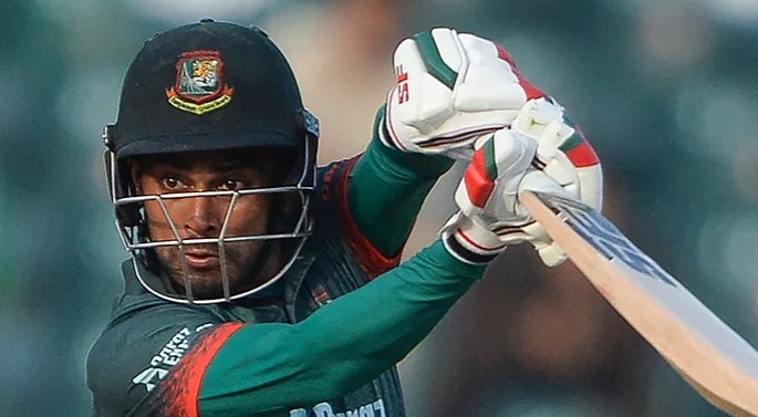 আমি সব সময় সুযোগ খোঁজার চেষ্টা করি আমি সব সময় সুযোগ খোঁজার চেষ্টা করি