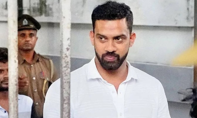 এক কোটিতে জামিন পেলেন ফিক্সিংয়ে অভিযুক্ত ক্রিকেটার এক কোটিতে জামিন পেলেন ফিক্সিংয়ে অভিযুক্ত ক্রিকেটার