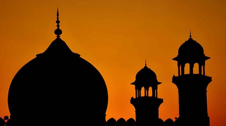 জাহান্নামের পথে বাধা হয়ে দাঁড়ায় যেসব আমল জাহান্নামের পথে বাধা হয়ে দাঁড়ায় যেসব আমল