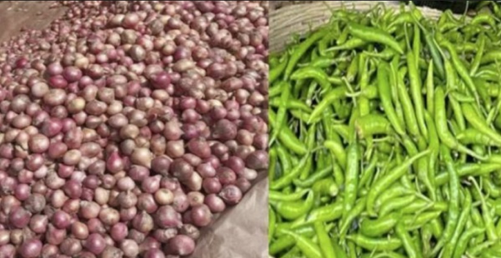 বগুড়ায় দাম কমেছে পেঁয়াজ ও কাঁচা মরিচের বগুড়ায় দাম কমেছে পেঁয়াজ ও কাঁচা মরিচের