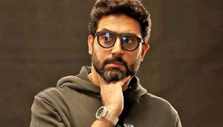 জাহ্নবী কাপুরকে গোপনে বিয়ে অভিষেকের! জাহ্নবী কাপুরকে গোপনে বিয়ে অভিষেকের!