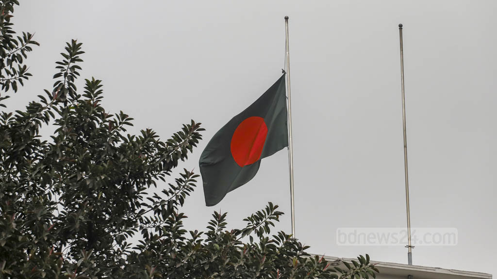 ‘জুলাই শহিদ দিবস’: পালিত হচ্ছে রাষ্ট্রীয় শোক