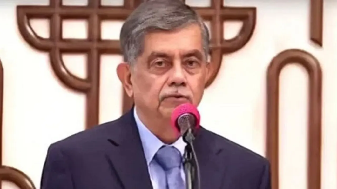 স্থগিত এইচএসসি পরীক্ষার তারিখ নিয়ে যা বললেন শিক্ষা উপদেষ্টা