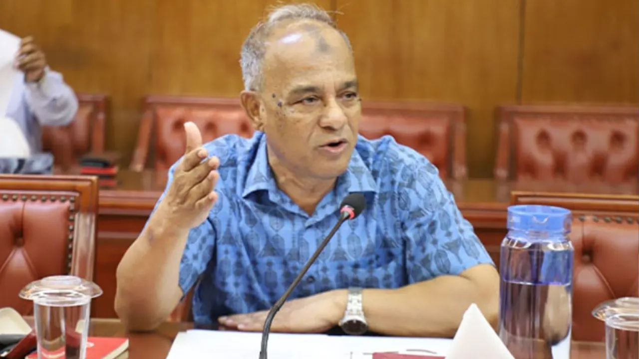 নির্বাচনের আগেই লুট হওয়া সব অস্ত্র উদ্ধার করা হবে: স্বরাষ্ট্র উপদেষ্টা
