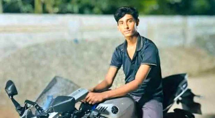 বগুড়ায় মোটরসাইকেল দুর্ঘটনায় স্কুলছাত্র নিহত