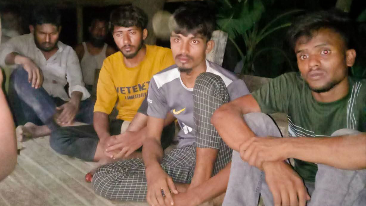 ডাকাতির প্রস্তুতিকালে পাঁচ সদস্য গ্রেপ্তার, দেশীয় অস্ত্র উদ্ধার