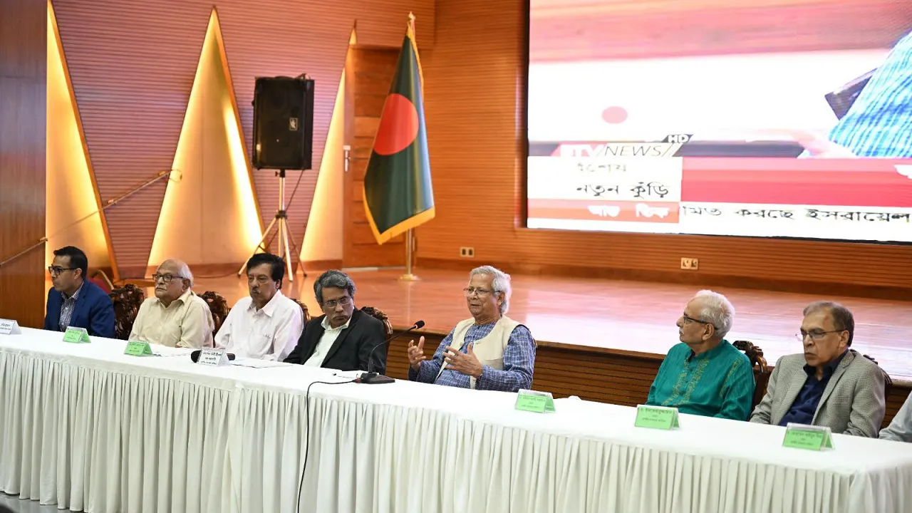 আগামী ফেব্রুয়ারিতেই জাতীয় নির্বাচন অনুষ্ঠিত হবে : প্রধান উপদেষ্টা
