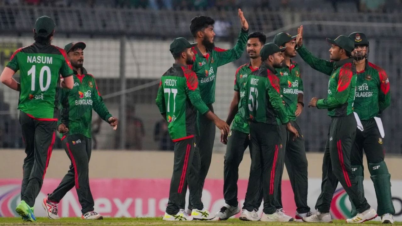 বাংলাদেশ-ওয়েস্ট ইন্ডিজ দ্বিতীয় ওয়ানডে সুপার ওভারে