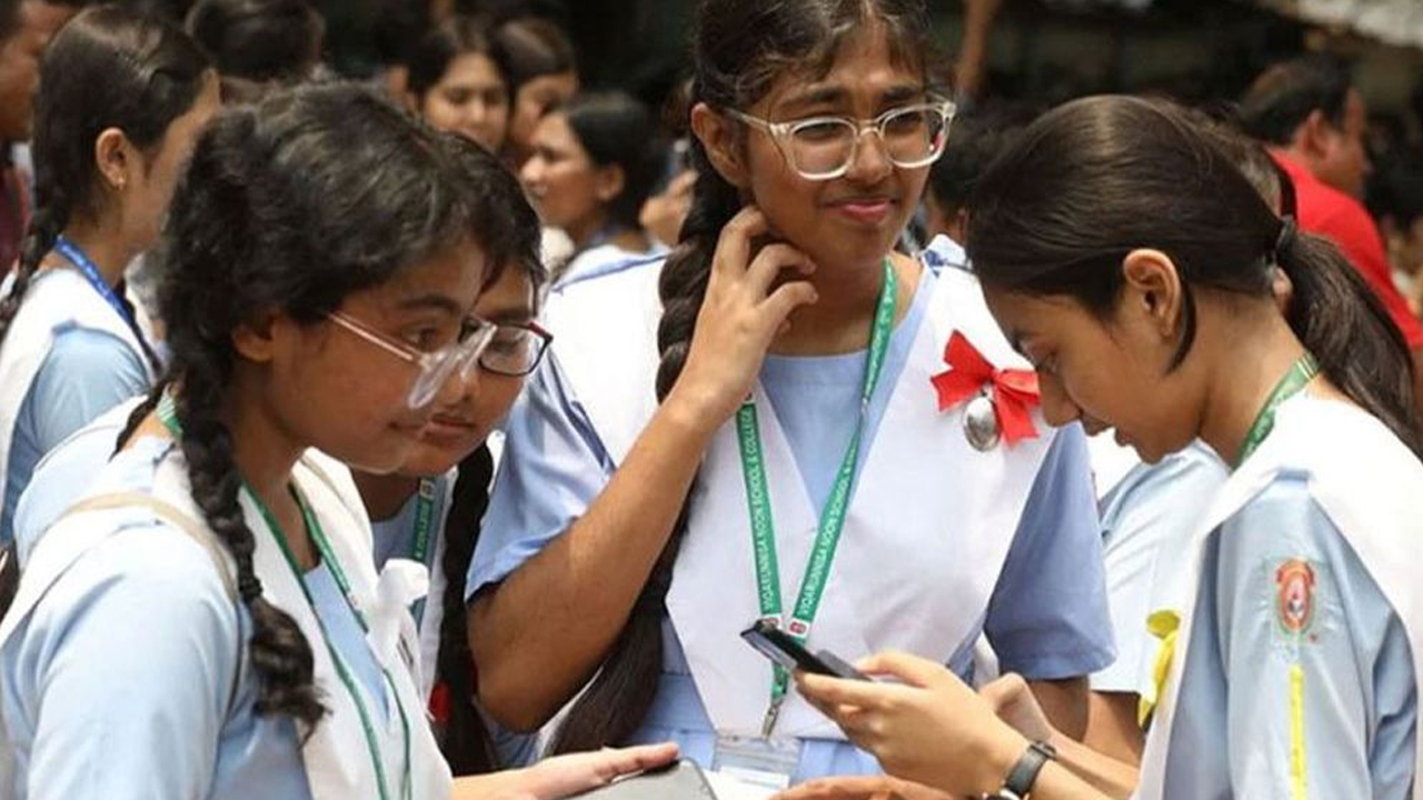 একাদশ শ্রেণিতে রেজিস্ট্রেশন শুরু ২ নভেম্বর