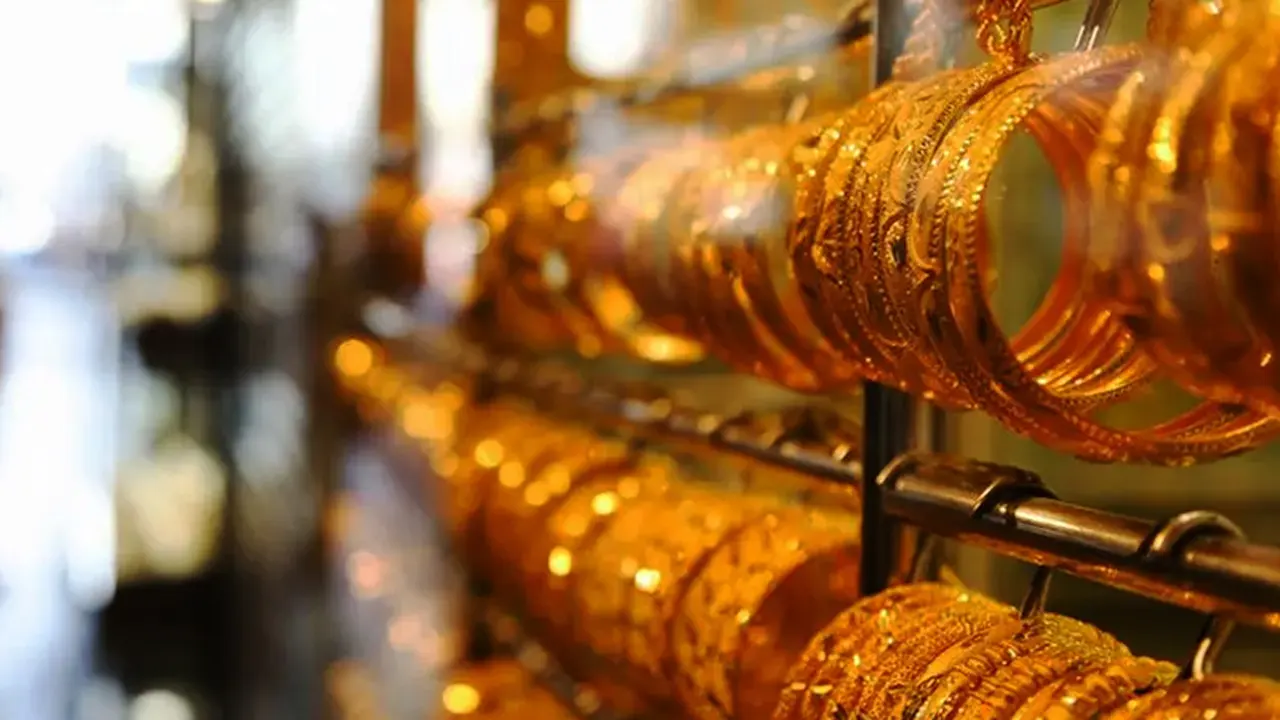 দেশে কত দামে স্বর্ণ বিক্রি হচ্ছে আজ