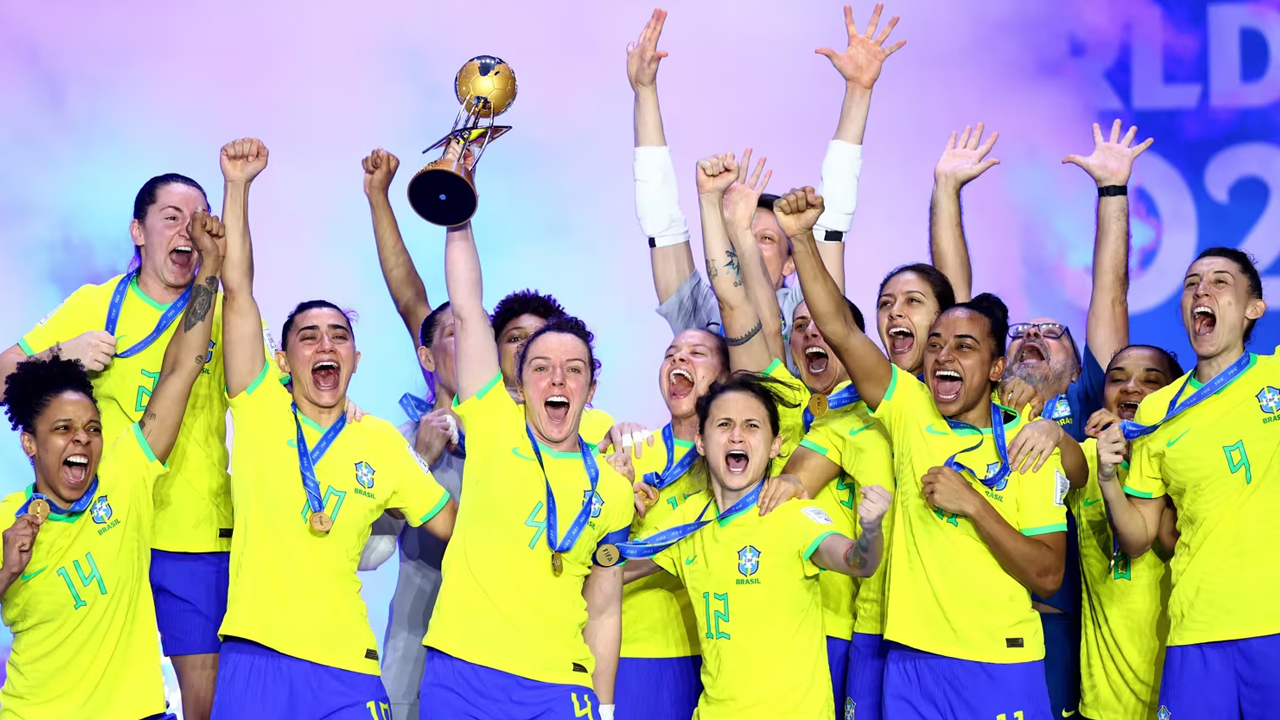 পর্তুগালকে হারিয়ে প্রথম বিশ্বকাপ ব্রাজিলের