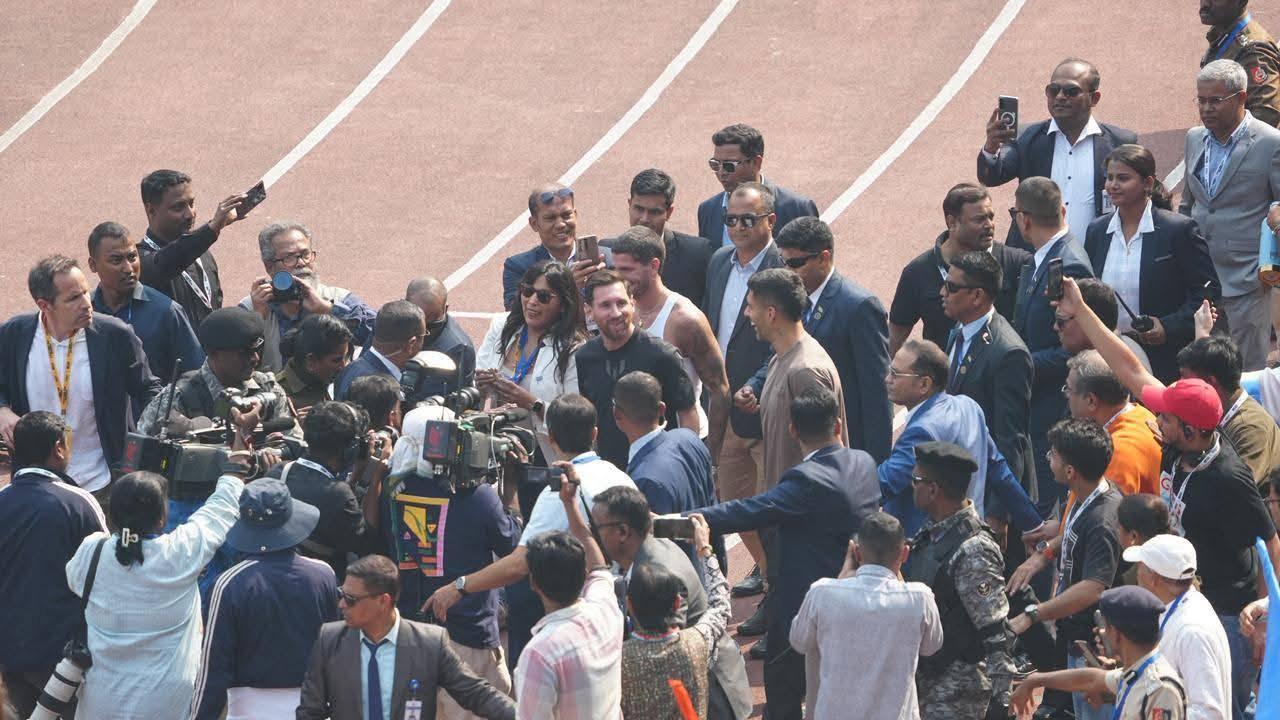 কলকাতায় বিশৃঙ্খলার জন্য মেসিই ‘আসল দোষী’!