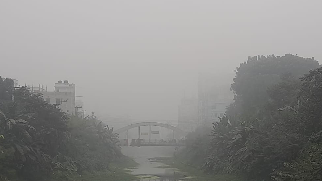 মৌসুমের সর্বনিম্ন তাপমাত্রায় কাঁপছে সিরাজগঞ্জ