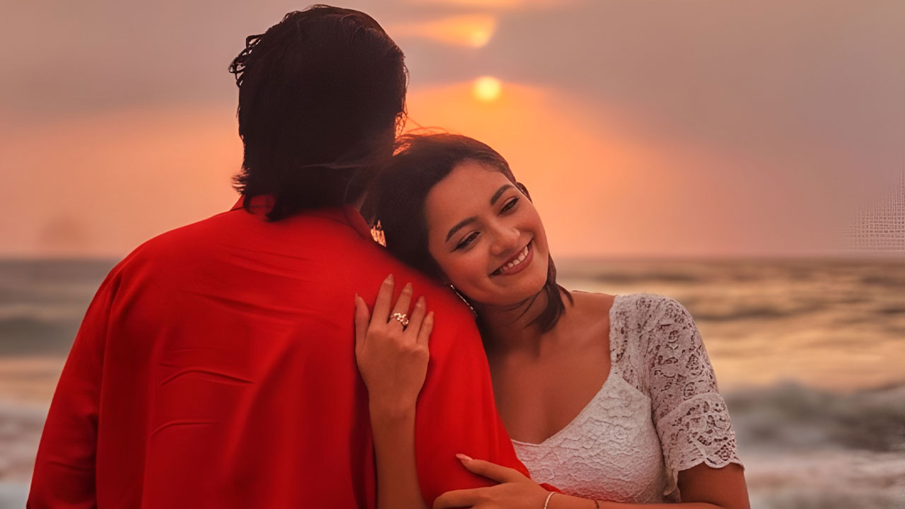 সিয়াম-সুস্মিতা প্রেমে ডুবেছেন!