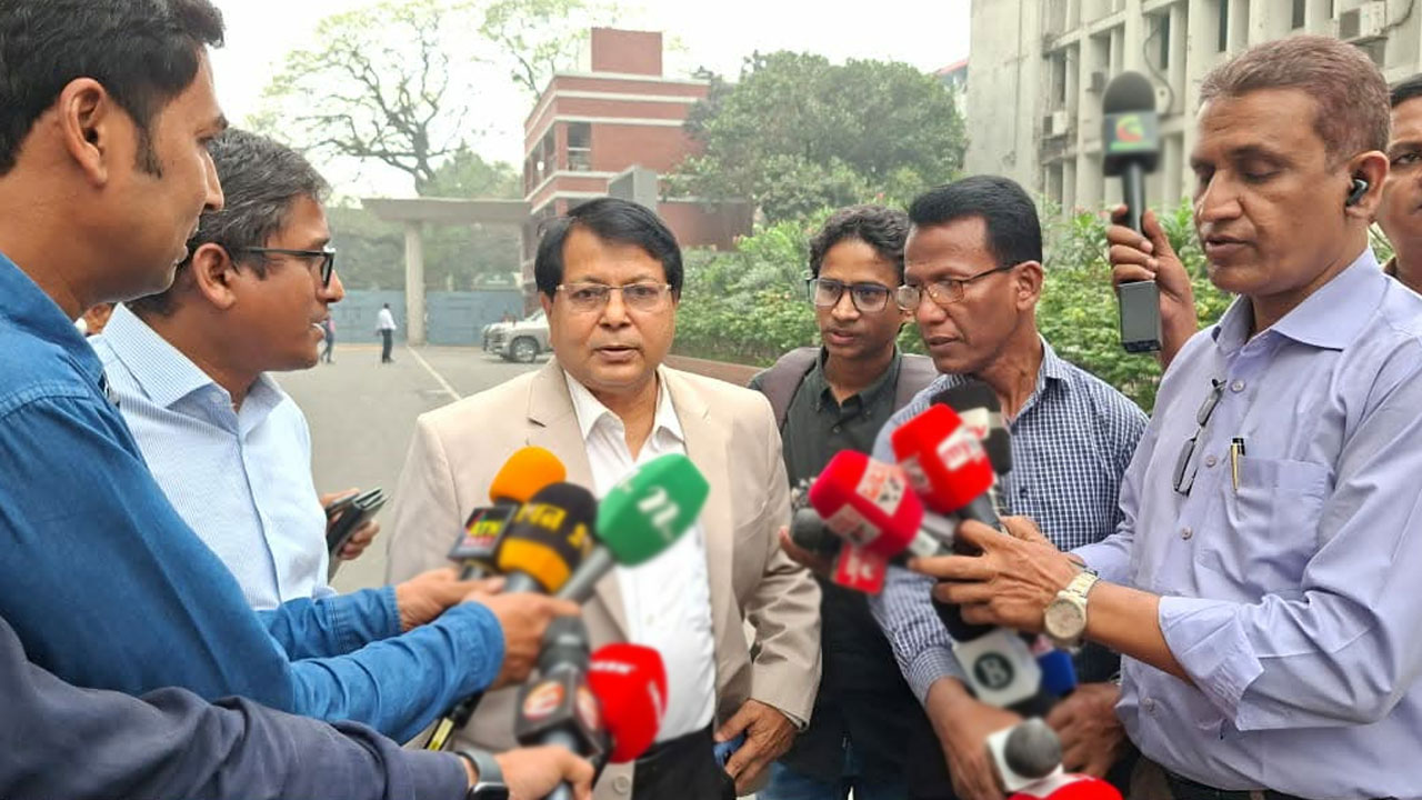 ১৮০ দিনের কর্মসূচিতে ইলেকট্রিক বাস-নারীবান্ধব গণপরিবহন অগ্রাধিকার