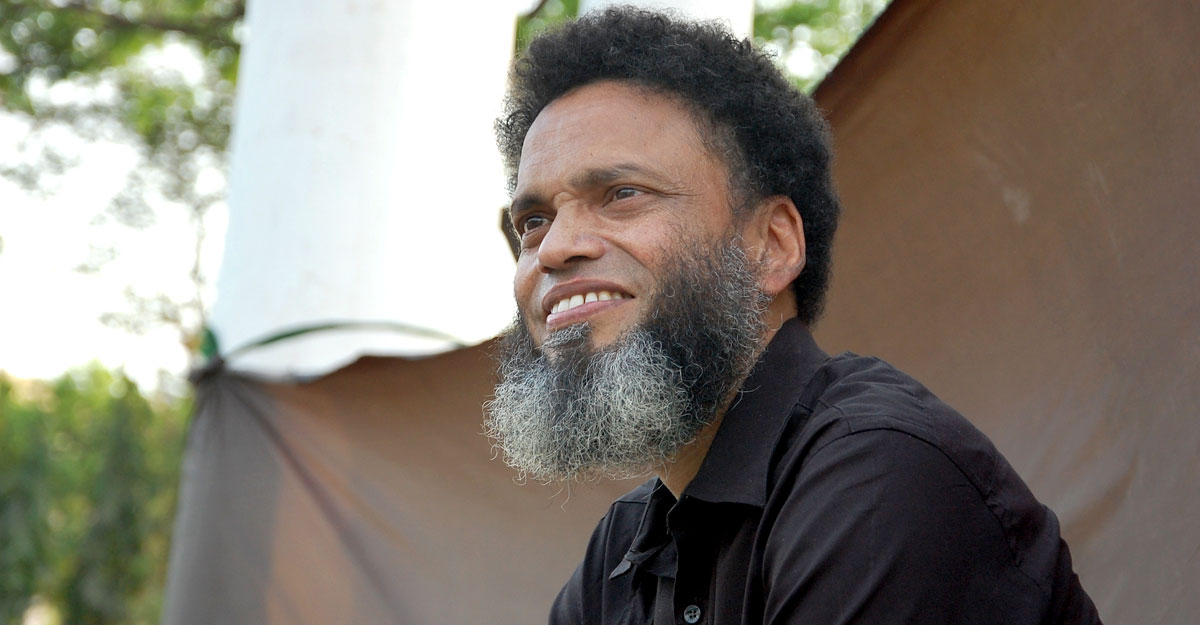 মৃত্যুর গুজব, কেমন আছেন হায়দার হোসেন?