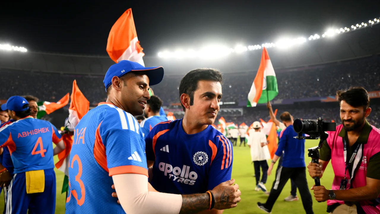 দলের বাইরের চার জনকে বিশ্বকাপ জয়ের কৃতিত্ব দিলেন গম্ভীর দলের বাইরের চার জনকে বিশ্বকাপ জয়ের কৃতিত্ব দিলেন গম্ভীর