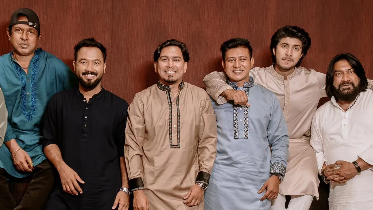 ‘ব্যাচেলর পয়েন্ট’ ভক্তদের জন্য সুখবর! ‘ব্যাচেলর পয়েন্ট’ ভক্তদের জন্য সুখবর!