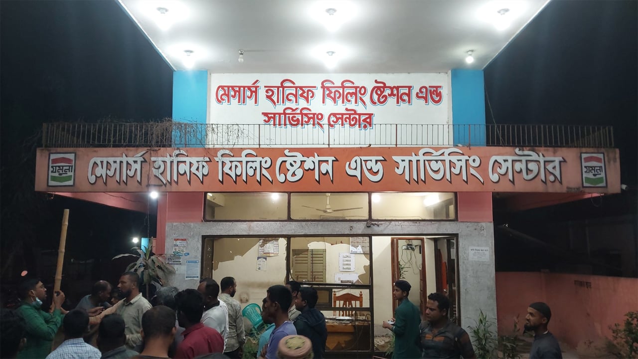 এক পাম্পে ভাঙচুর অন্য পাম্পে জরিমানা, তেল সংকটে অস্থির ঠাকুরগাঁও