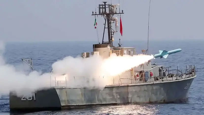 মধ্যপ্রাচ্যে চলমান সংঘাতে প্রবাসী শ্রমিকরা অনিশ্চয়তার মধ্যে পড়ছে মধ্যপ্রাচ্যে চলমান সংঘাতে প্রবাসী শ্রমিকরা অনিশ্চয়তার মধ্যে পড়ছে