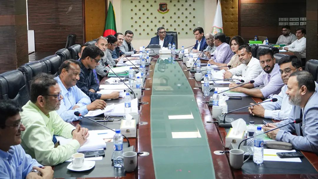 কয়েক ঘণ্টার ব্যবধানে বিসিবির ৪ পরিচালকের পদত্যাগ কয়েক ঘণ্টার ব্যবধানে বিসিবির ৪ পরিচালকের পদত্যাগ