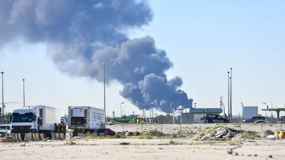 কুয়েতে ফের হামলা, ব্যাপক ক্ষতিগ্রস্ত পানি শোধনাগার ও বিদ্যুৎকেন্দ্র কুয়েতে ফের হামলা, ব্যাপক ক্ষতিগ্রস্ত পানি শোধনাগার ও বিদ্যুৎকেন্দ্র