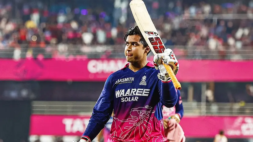 রেকর্ডময় ইনিংসে এবার ব্যাটারদের শীর্ষে সূর্যবংশী