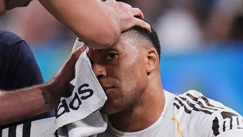 অনুশীলন করেননি এমবাপে, বায়ার্নের বিপক্ষে কি খেলবেন?