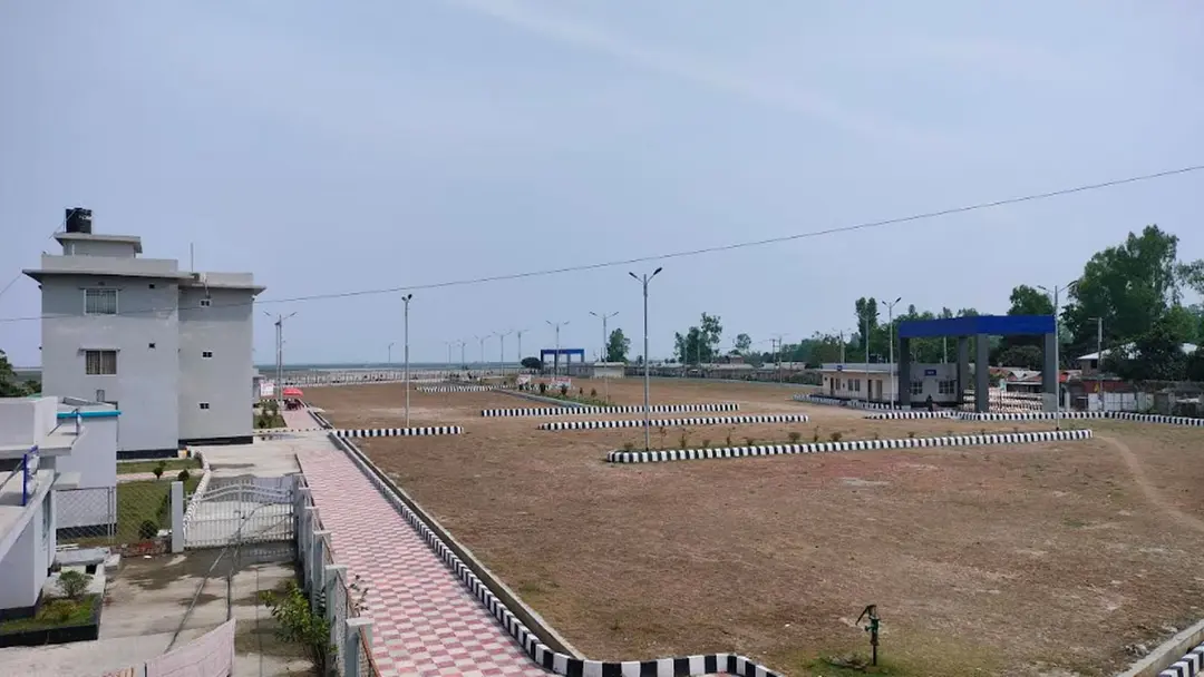 ১৪৫ কোটি টাকার টার্মিনাল অচল, বালাসী-বাহাদুরাবাদে সেতু চায় উত্তরের মানুষ ১৪৫ কোটি টাকার টার্মিনাল অচল, বালাসী-বাহাদুরাবাদে সেতু চায় উত্তরের মানুষ