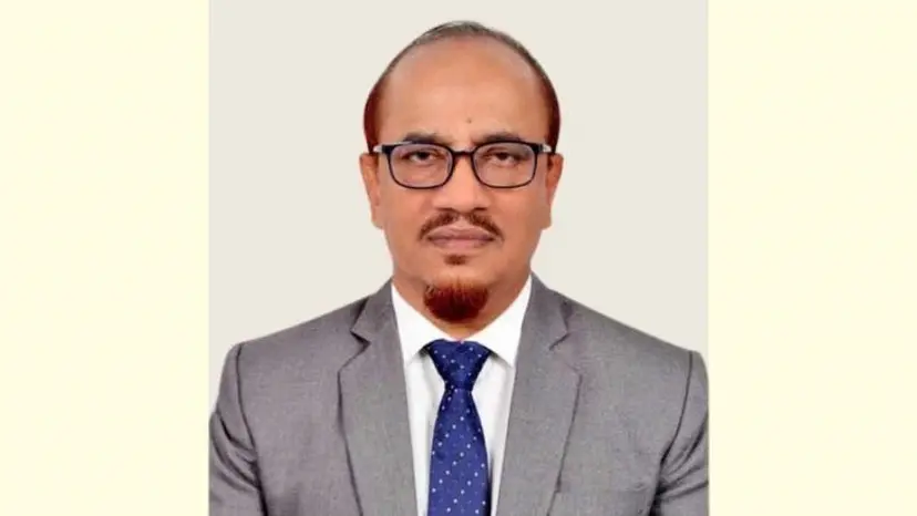 ডা. মোস্তাফিজুরকে ঢামেকে বদলি করেও যোগ দিতে দেওয়া হয়নি, ১৩ দিন পর ওএসডি