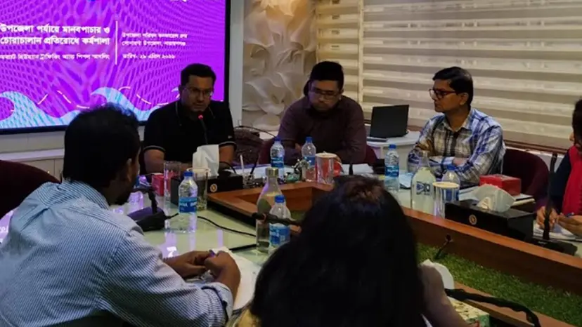 তৃণমূলের মানুষদের প্রশ্ন করা শেখাতে পারলে কমবে মানবপাচার