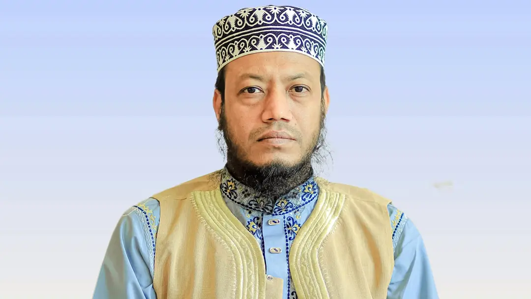 ফেসবুক পোস্টে আমির হামজার অভিযোগ ফেসবুক পোস্টে আমির হামজার অভিযোগ