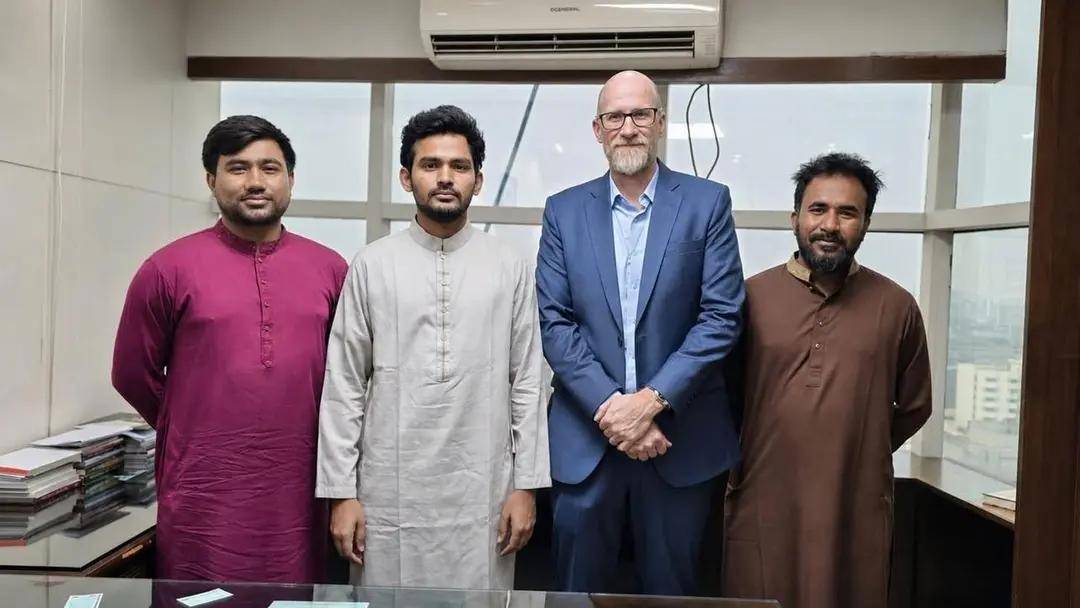 এনসিপির কার্যালয়ে মার্কিন কূটনীতিক এনসিপির কার্যালয়ে মার্কিন কূটনীতিক